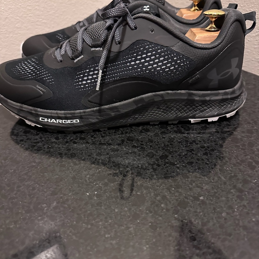Under Armour Charged Bandit Trail 2 'Black Jet Grey' Sneakers Mens Size 11.5 - Picture 3 of 6